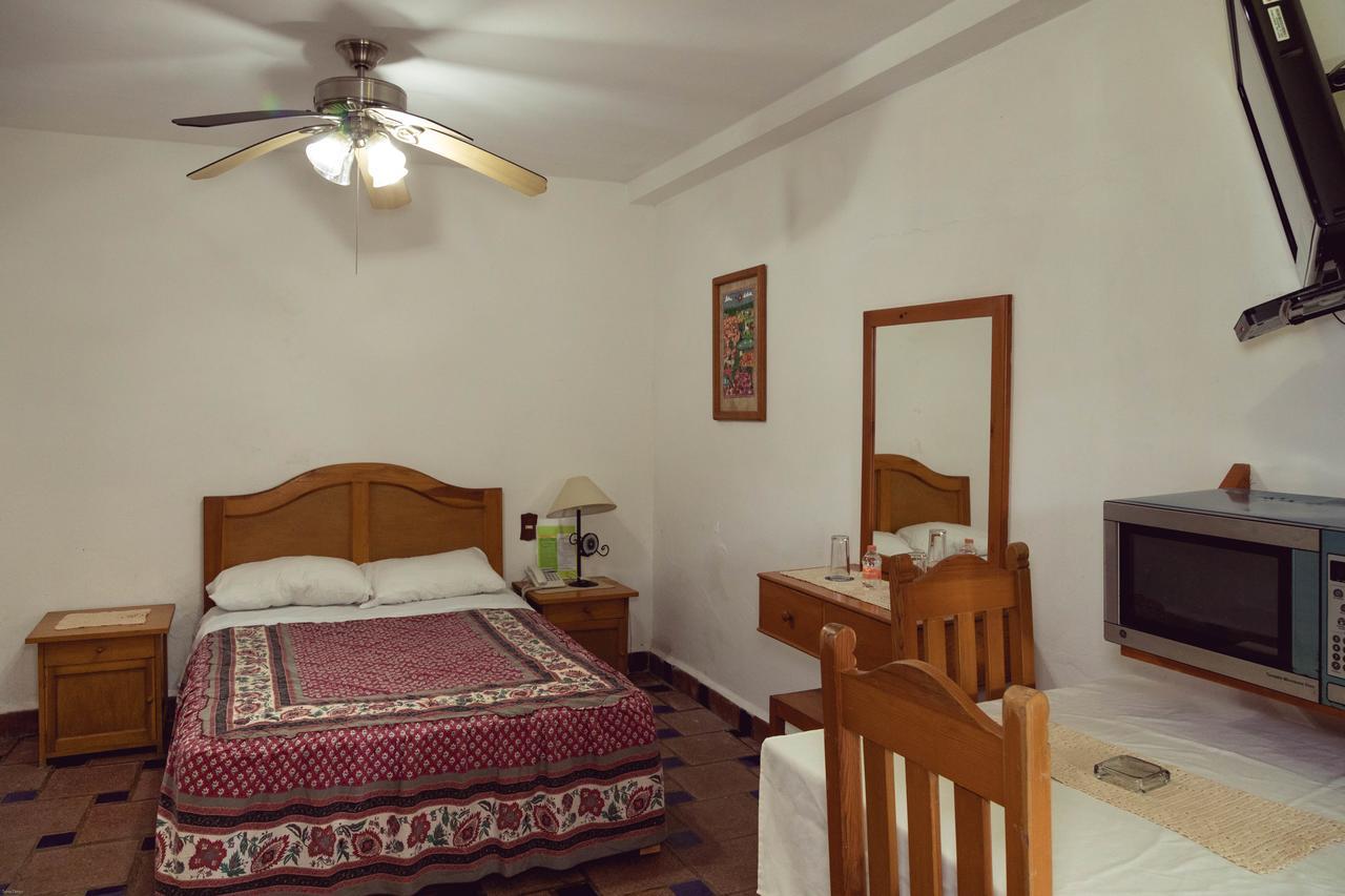 מלון שוצ'יטפק Bungalows Y Temazcal Zoviq מראה חיצוני תמונה